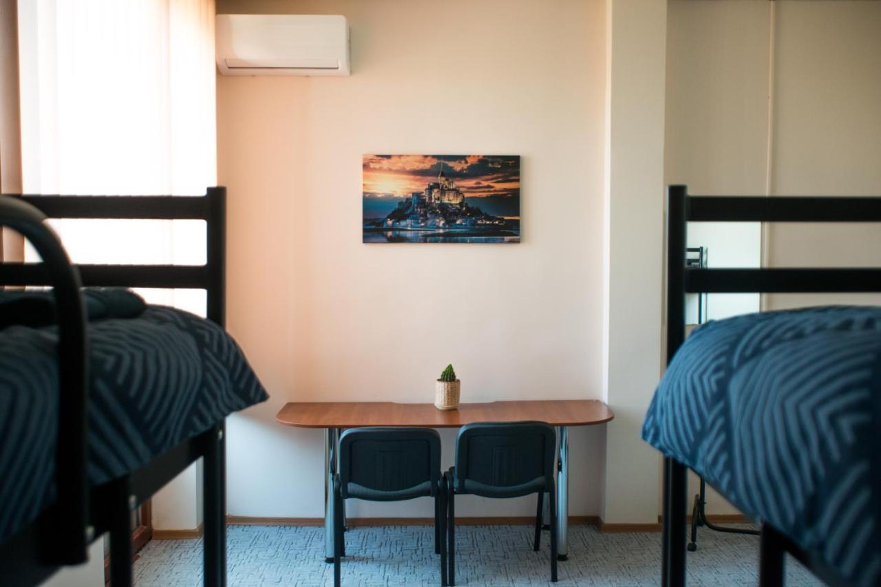 Si-Yo Hostel Ujgorod Dış mekan fotoğraf