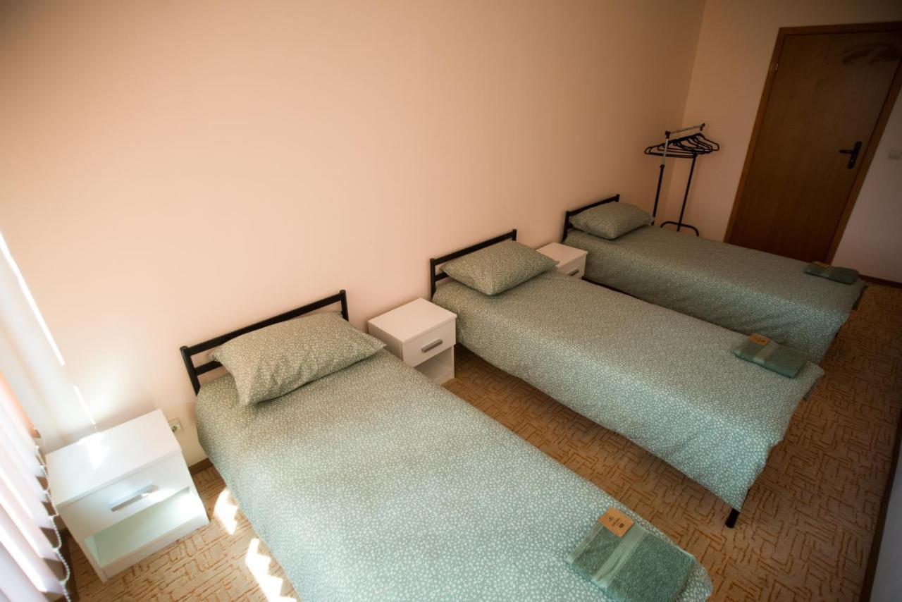Si-Yo Hostel Ujgorod Dış mekan fotoğraf